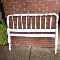 Antique Spool Spindle Bed Headboard