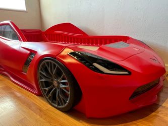Step2 Corvette Z06 Toddler to Twin Bed