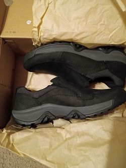 New Merrell slip on size 10.5