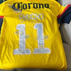 America Jersey Chucho Benitez 