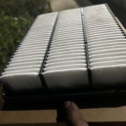 2006 sequoia air filter new 