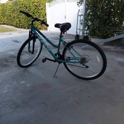 Huffy Rockcreek Mountain Bike