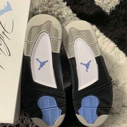 Air Jordan 4 “University Blue” Men’s Size 10
