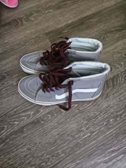 Vans 7/men. 8.5/Woman