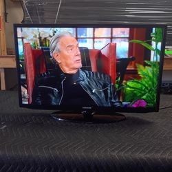 32 Inch Samsung Smart Really Nice Tv Comes With Remote Control Shows Great Picture Works Perfect Guaranteed 