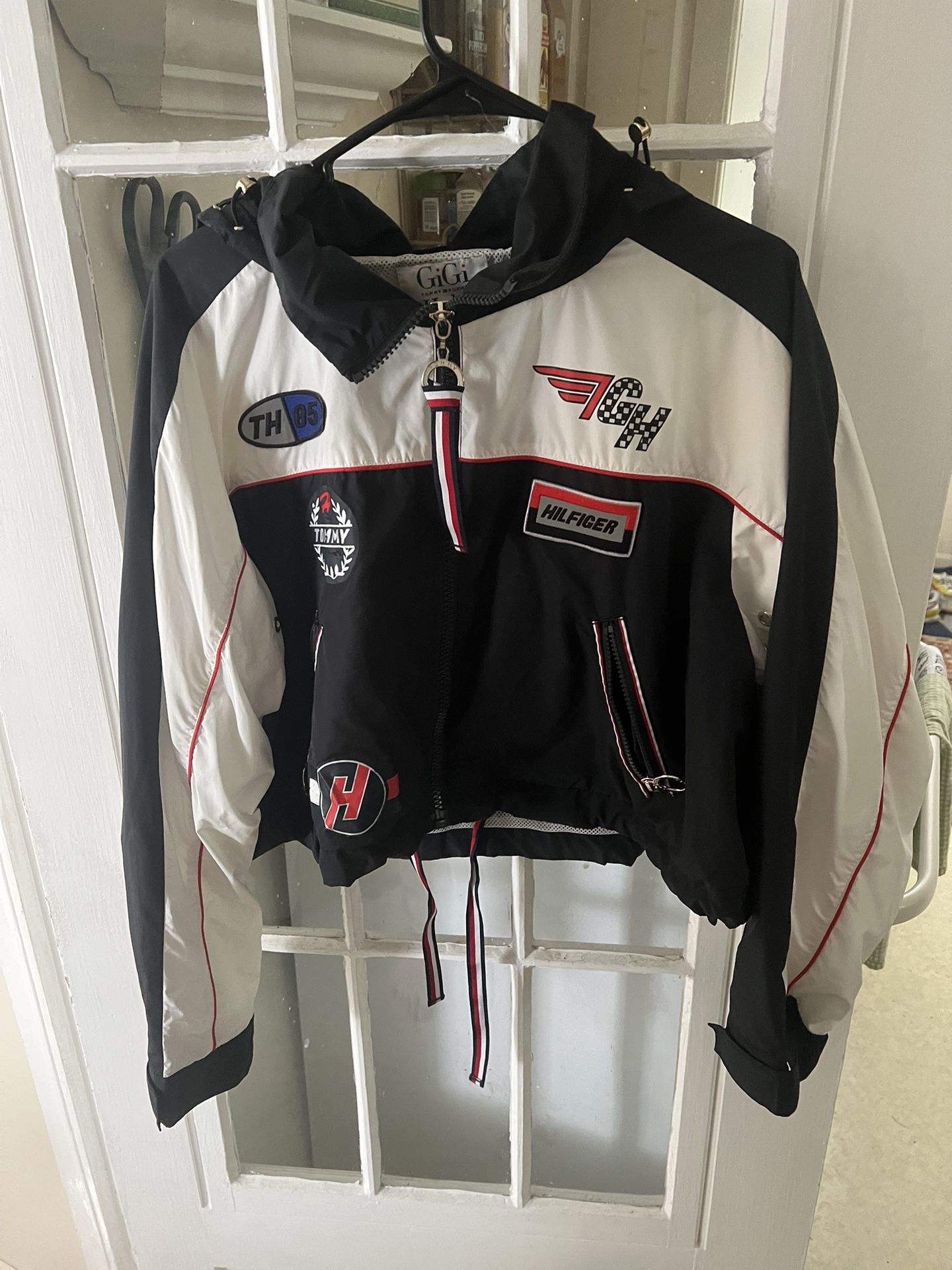 Gig Hadid Wind Breaker Size Small