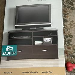 Said we Tv Stand