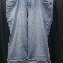 Mossimo Cuffed Crop Jean Size 20W
