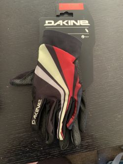Brand New DAKINE Biking Gloves Size Small