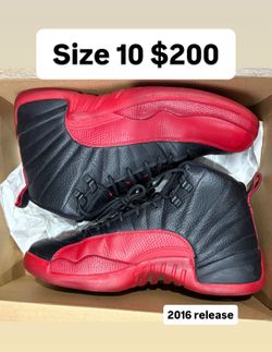 Jordan retro 12s flu game size 10 men