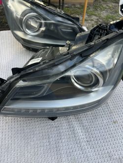 2012-2014 MERCEDES BENZ C-class Headlights Oem