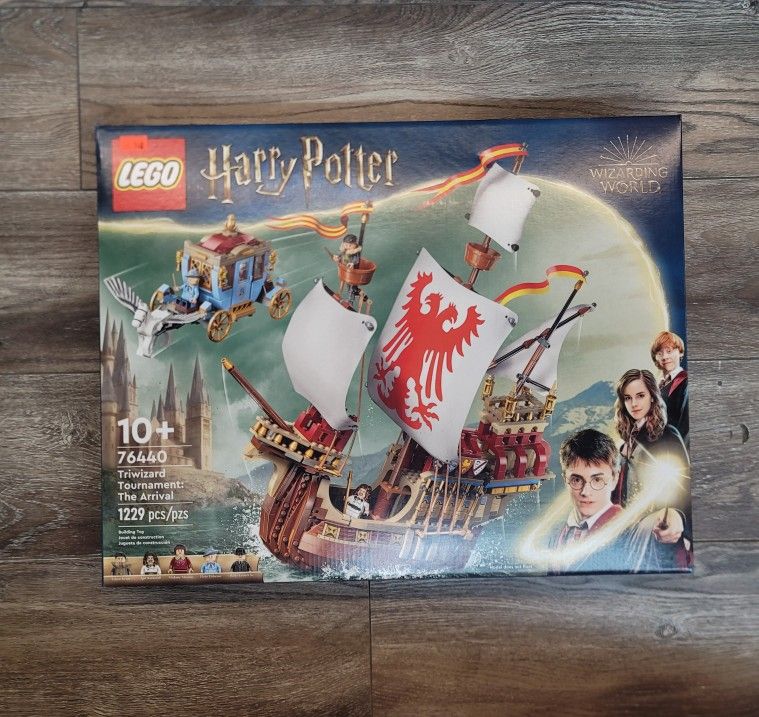 LEGO Harry Potter Triwizard Tournament: The Arrival, Harry Potter Collectible with Beauxbatons Carriage and Durmstrang Ship, (BRAND NEW FACTORY SEALED