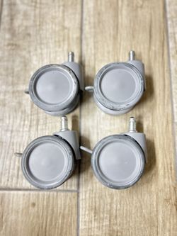 Caster With Lock, Set of 4