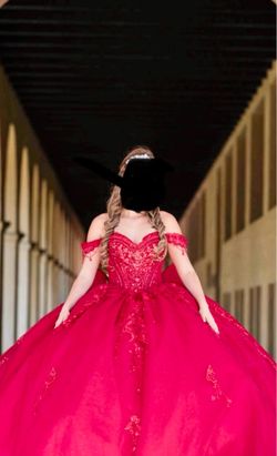 quinceañera dress/ sweet 16