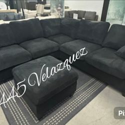 ✅️✅️️✅️4 pc Black  cordury fabric upholstered sectional sofa with ottoman✅️✅️