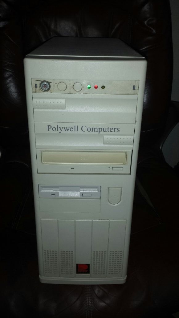 Vintage Polywell computer