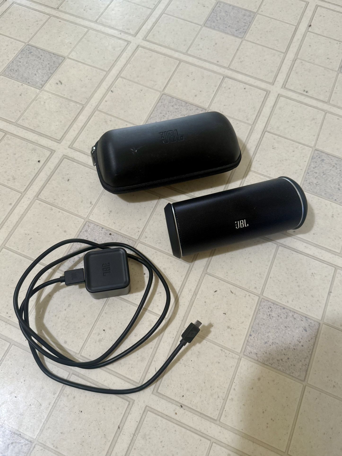 JBL Portable Bluetooth Speaker 