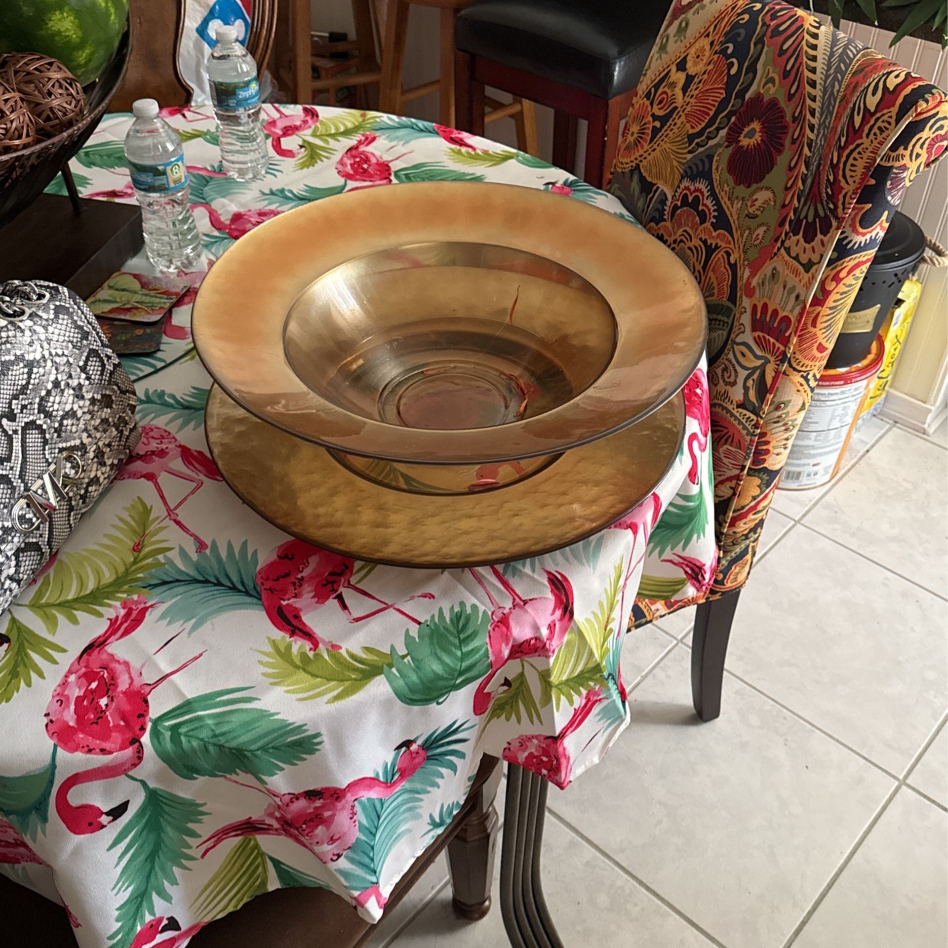 Bowl/plate Center Piece $30