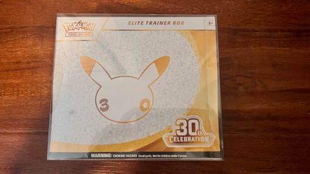 Pokemon 30th Celebration ETB