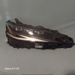 2022-25 LEXUS ES HEADLAMP RIGHT SIDE TRIPLE BEAN LED