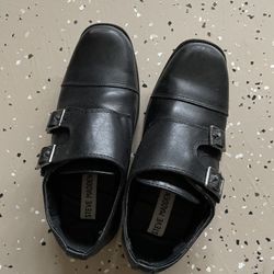 Boy Size 2 Black Dress Shoe