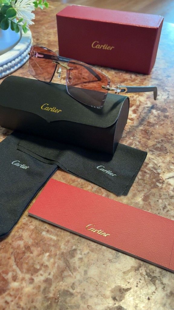 C Black Wood Red Sunglasses