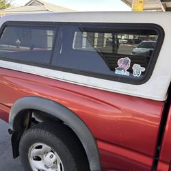 Camper Tacoma 2001
