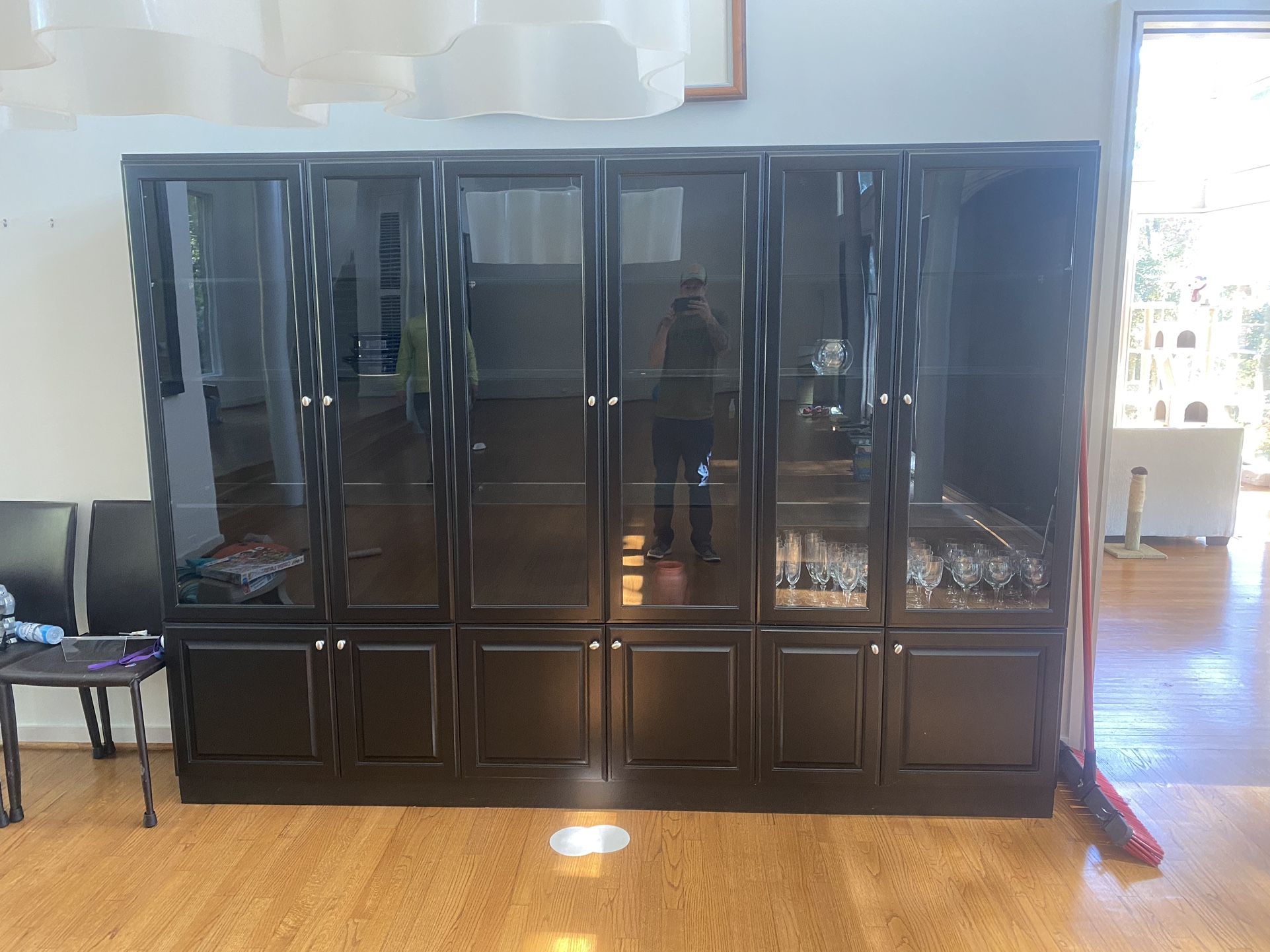 China Cabinet With The Lights On The Inside