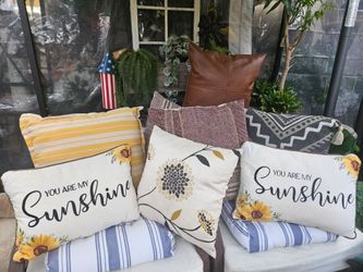 Decor pillows