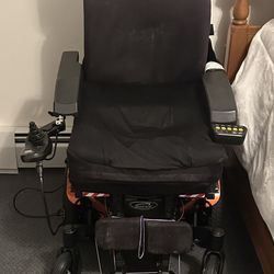 Quickie Pulse 6 Mobility Chair  Wheelchair 
