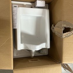 Washbrook FloWise Top Spud 0.125 GPF Urinal in White