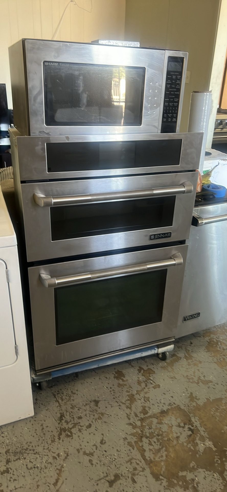 Jenn Air 30”Wide Microwave Oven Built In Combo In Stainless Steel