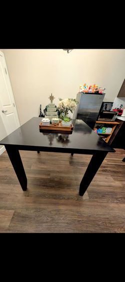 Dining table only no chairs