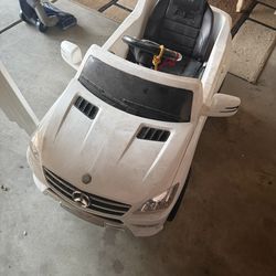 Kids car, needs battery