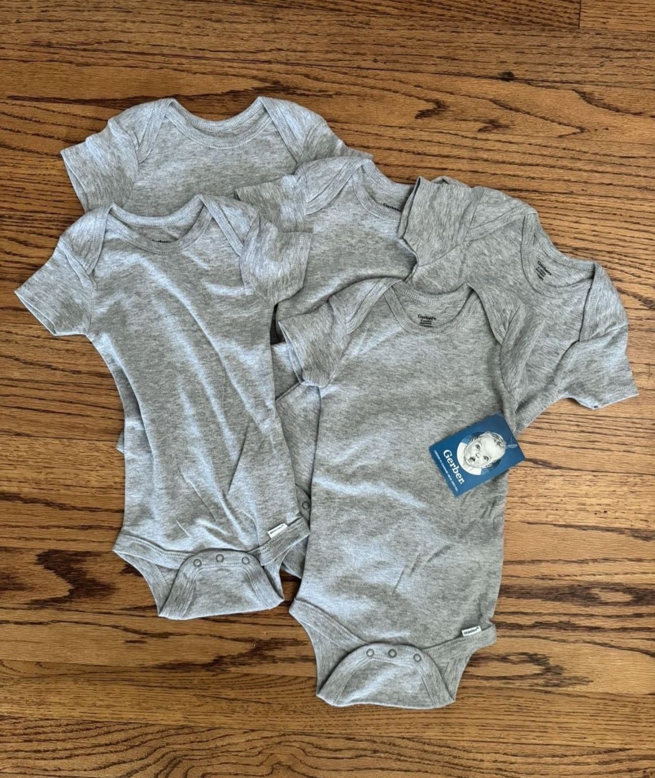 12 Month New Gerber Baby- 5-Pack Solid Onesies Bodysuits