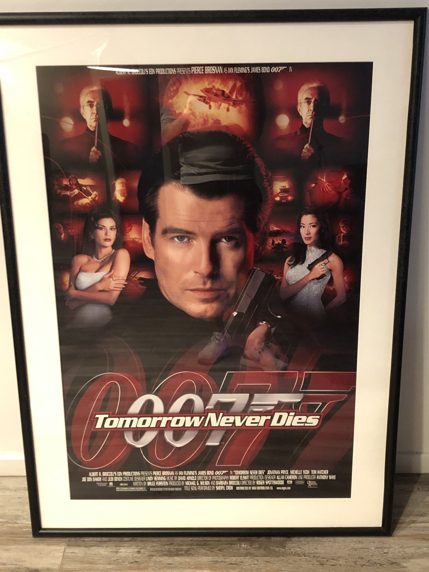 Japanese Movie Watch Crows Zero James Bond 007 Tomorrow Never Dies Framed  Movie Poster