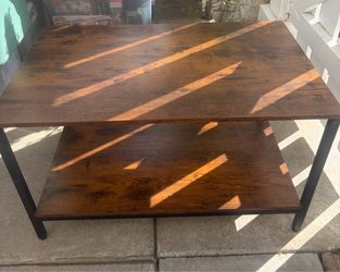 Coffee table 20x31