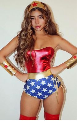 Maxim Wonder Woman