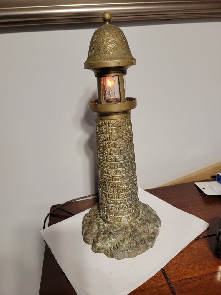 Antique Bronze Lighthouse Lamp