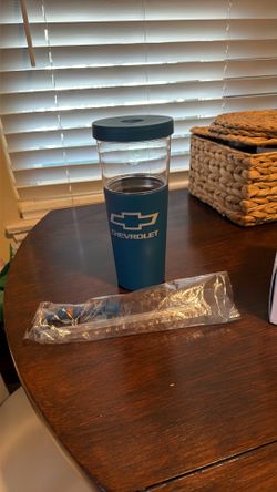 Chevy Bowtie 28 Ounce Tumbler