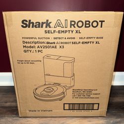 Shark AI Ultra Robot Vacuum – Self-Empty XL (Brand New)