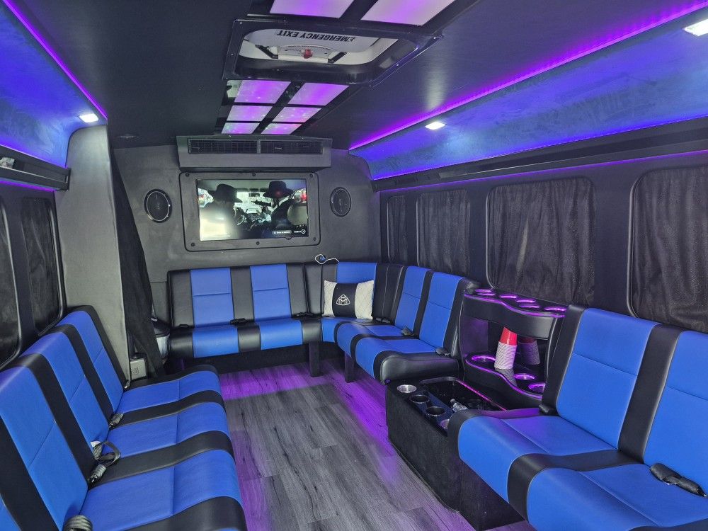 Party Bus Rent