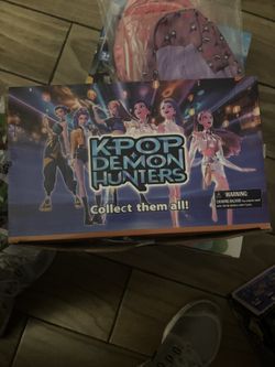 K-POP SURPRISE BAGS 