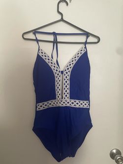 Women’s Bathing Suit L