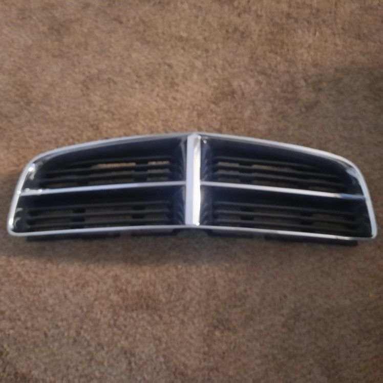 2010 Charger Grill