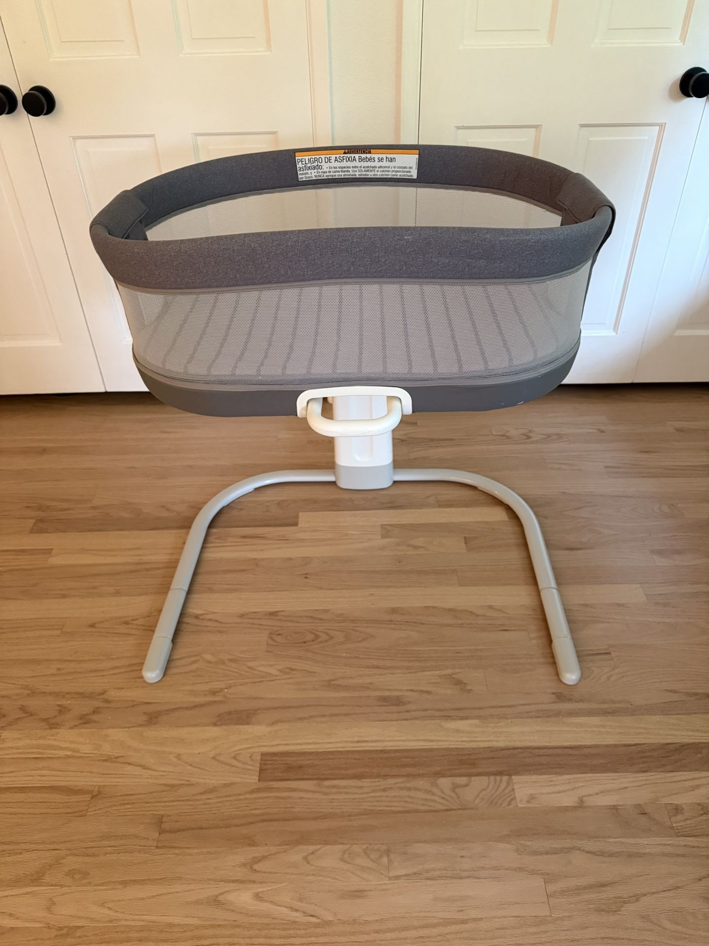 Graco DreamMore Deluxe Bassinet