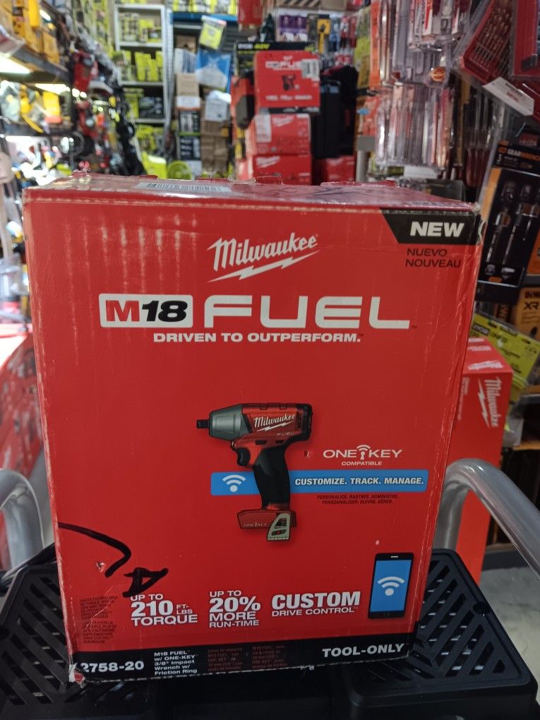 Milwaukee M18 FUEL W/ ONE-KEY 3/8" Impact Wrench W/ Friction Ring, Tool-Only