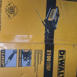 Dewalt 2100 Psi Pressure Washer