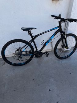 GT Aggressor Pro Mountain Bike Flame Sz L  disc. brakes 27.5" tires -