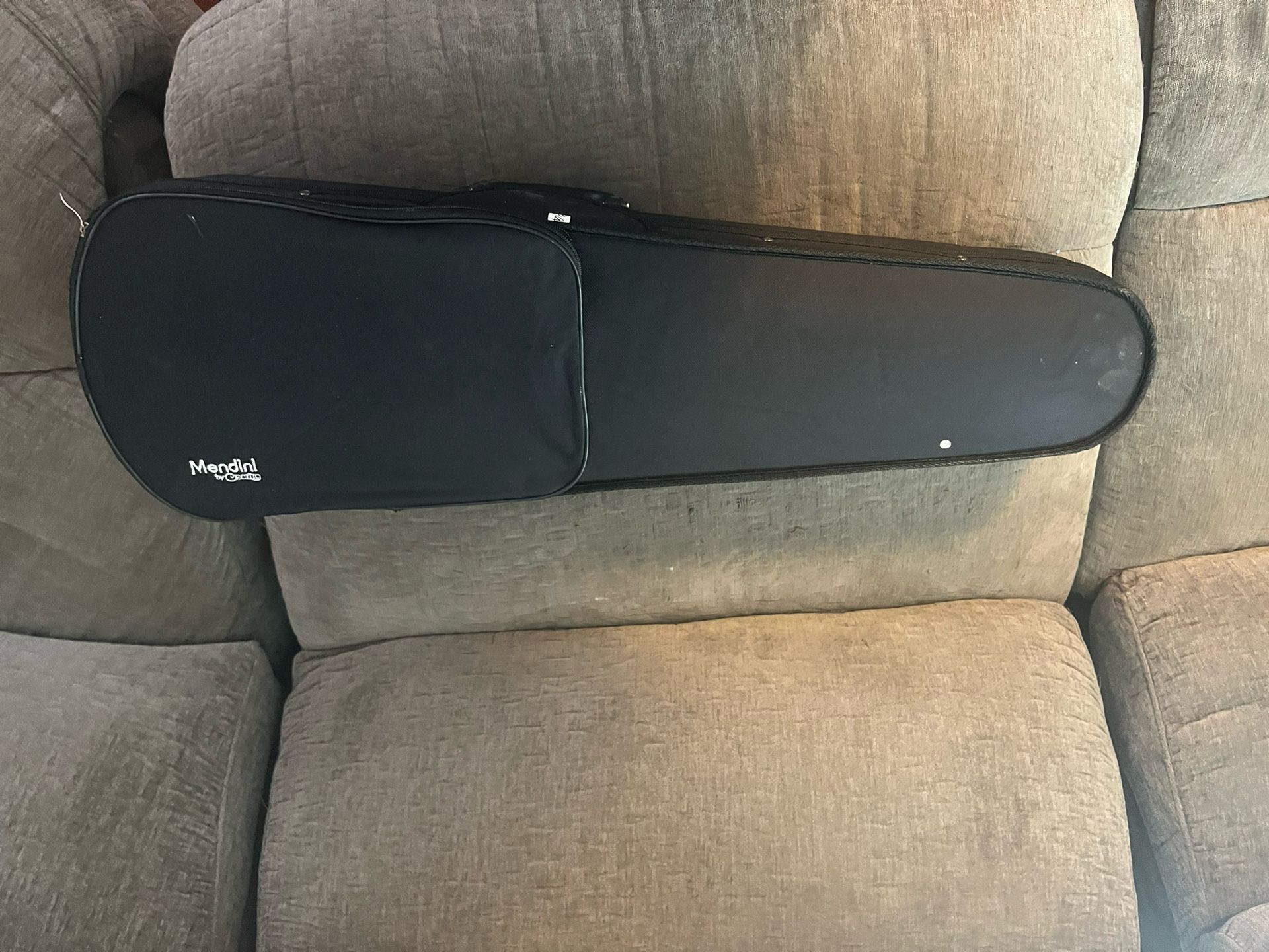 Mendil Violin Case *Price Negotiable*